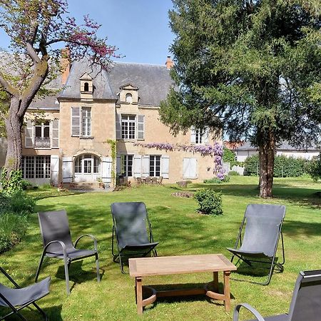 Bed and Breakfast Manoir Du Bellay Montreuil-Bellay Exterior foto
