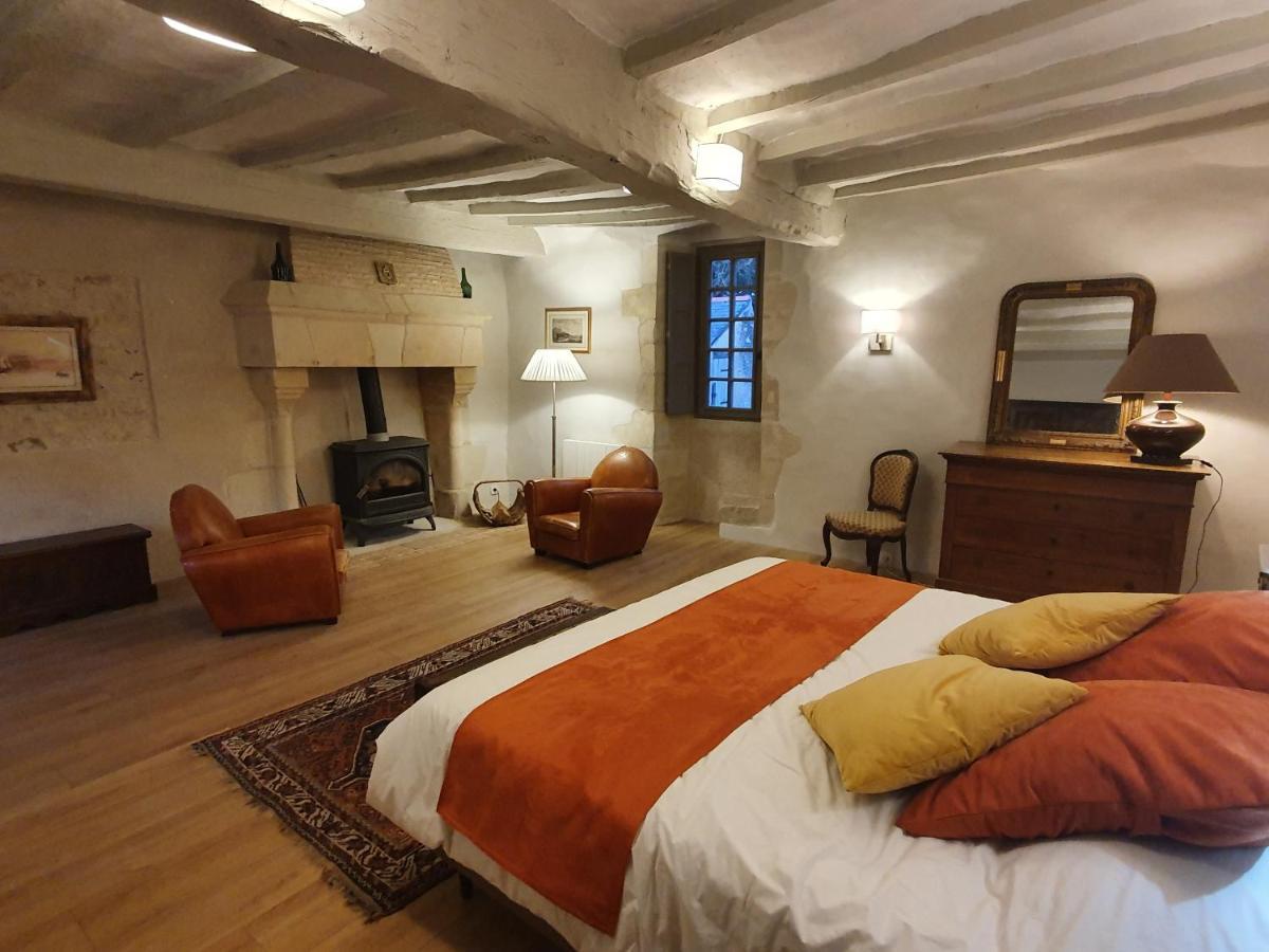 Bed and Breakfast Manoir Du Bellay Montreuil-Bellay Exterior foto